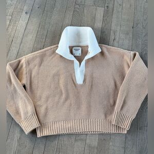 Comfy Abercrombie and Fitch two tone sweater.  Xs 🤎
